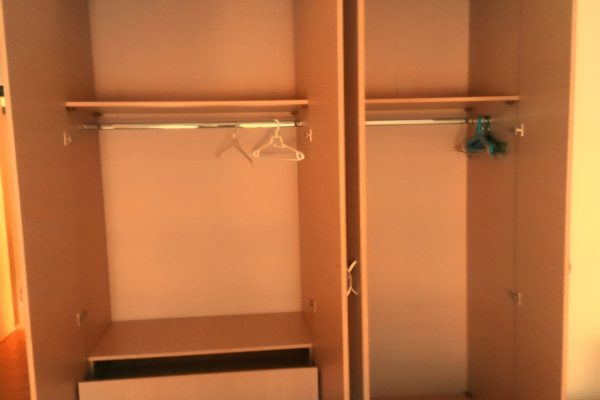 5a.closet-min